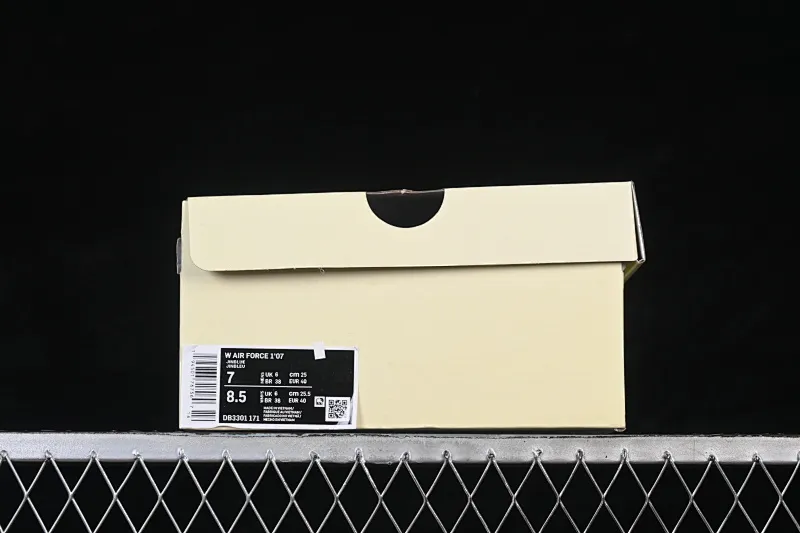 All categories Nk Air Force 1 Air Force series Nk Air Force 1 Low Air Force low-top Nike Air Force 1'07 Low "Spring Field" Hand-painted graffiti Haruno Tianxu Air Force 1 low-top casual sneakers DB3301-171